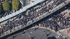 <b>时间回到2025年10月</b>