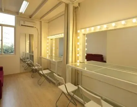 打造集游览观光、文化体验、消费购物、节庆娱乐于一体的新春市集