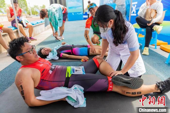 全国500余名“铁人”竞逐重庆垫江 演绎“速度与