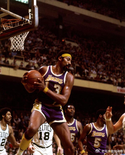 詹姆斯首人达成40000分 贾巴尔等四星曾有机会